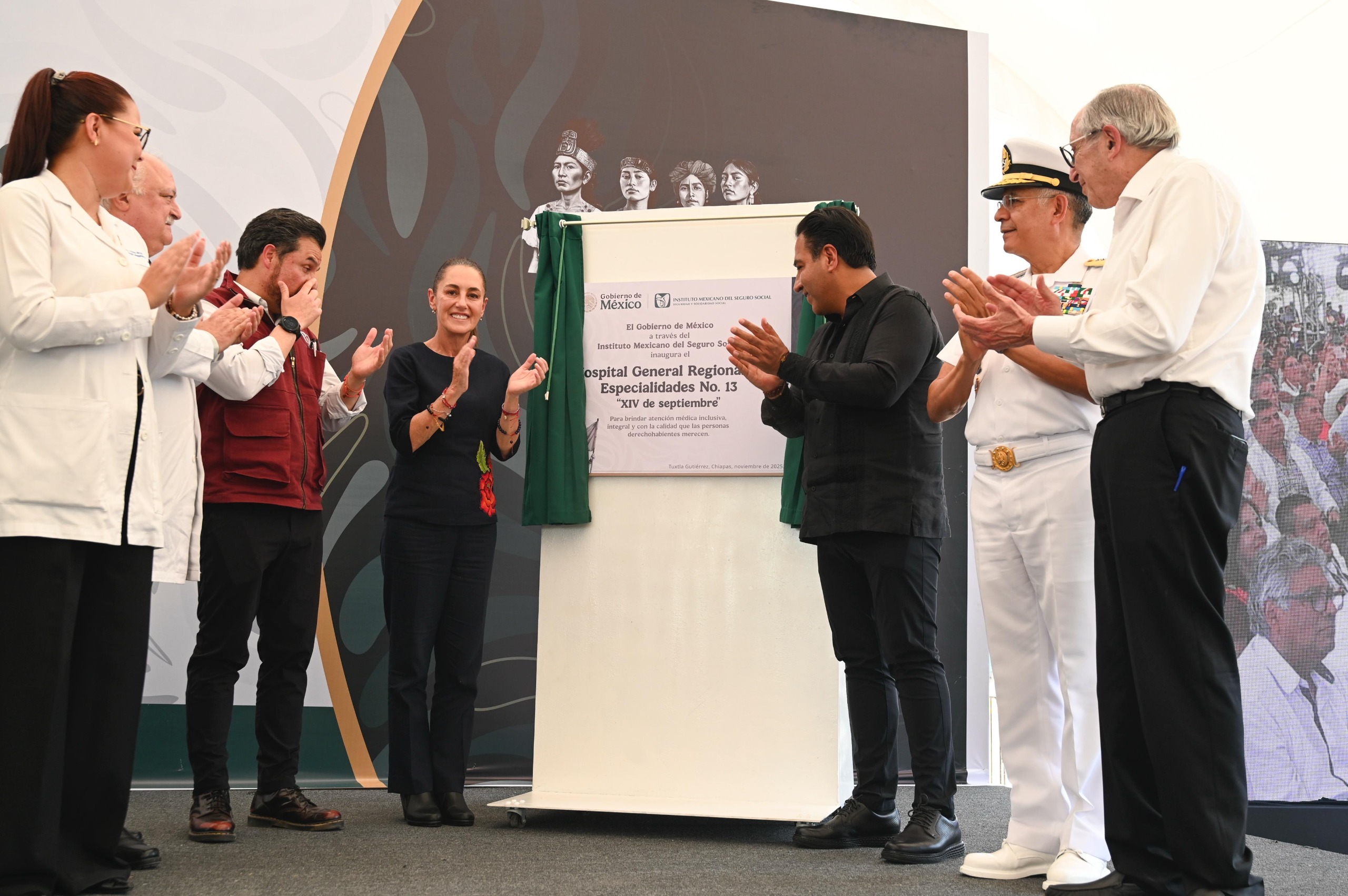 LOS INVITO EL 6 DE DICIEMBRE AL ZÓCALO A CELEBRAR 7 AÑOS DE TRANSFORMACIÓN: PRESIDENTA CLAUDIA SHEINBAUM AL INAUGURAR HOSPITAL GRAL DE ESPECIALIDADES NO. 13 DEL IMSS